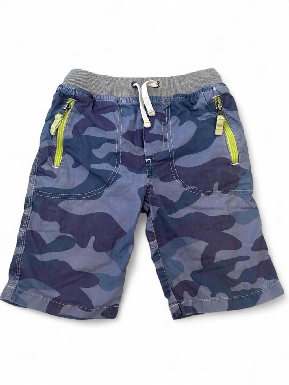 Boys size 8 Mini Boden blue camo adventure shorts